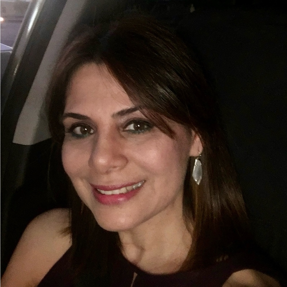 Meet your Posher, Pilar